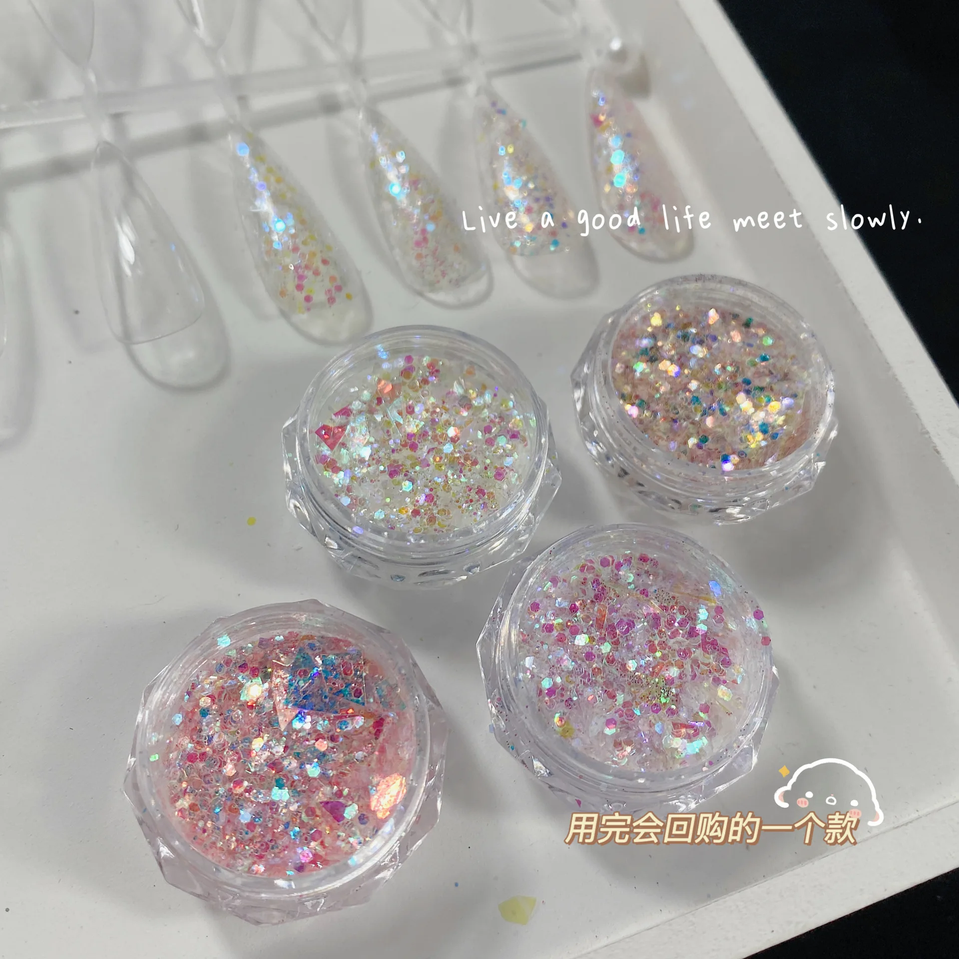 1 Jar Radiant Starry สีขาวเล็บ Glitter Sequins เงาไม่สม่ําเสมอ Flake Charms เกาหลีสไตล์ฤดูร้อนเล็บอุปกรณ์ตกแต่ง