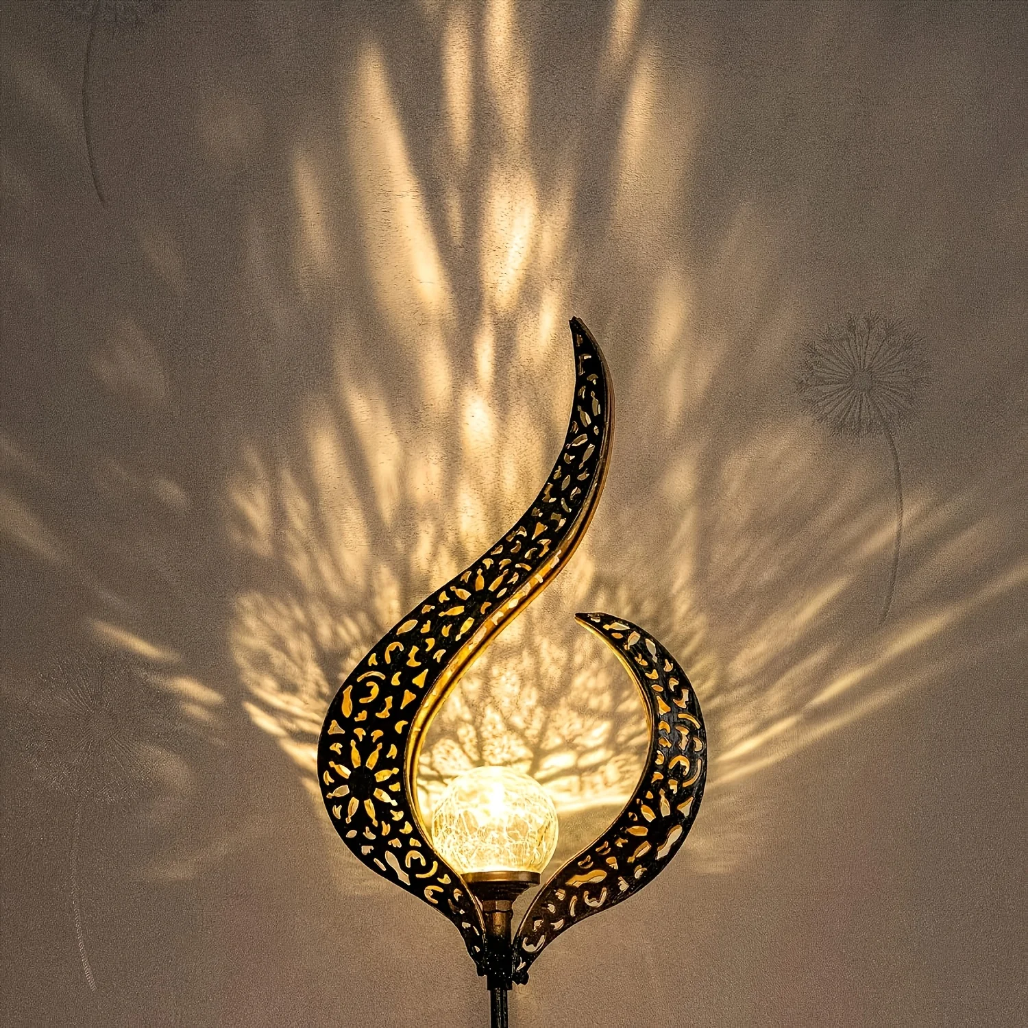 Outdoor Garden Solar Statue Light, Outdoor Solar Lights Garden Stake Lights, Crackle Glass Globe Stake Lights, for Pathway, Lawn, Patio or Courtyard Home Decor view 5