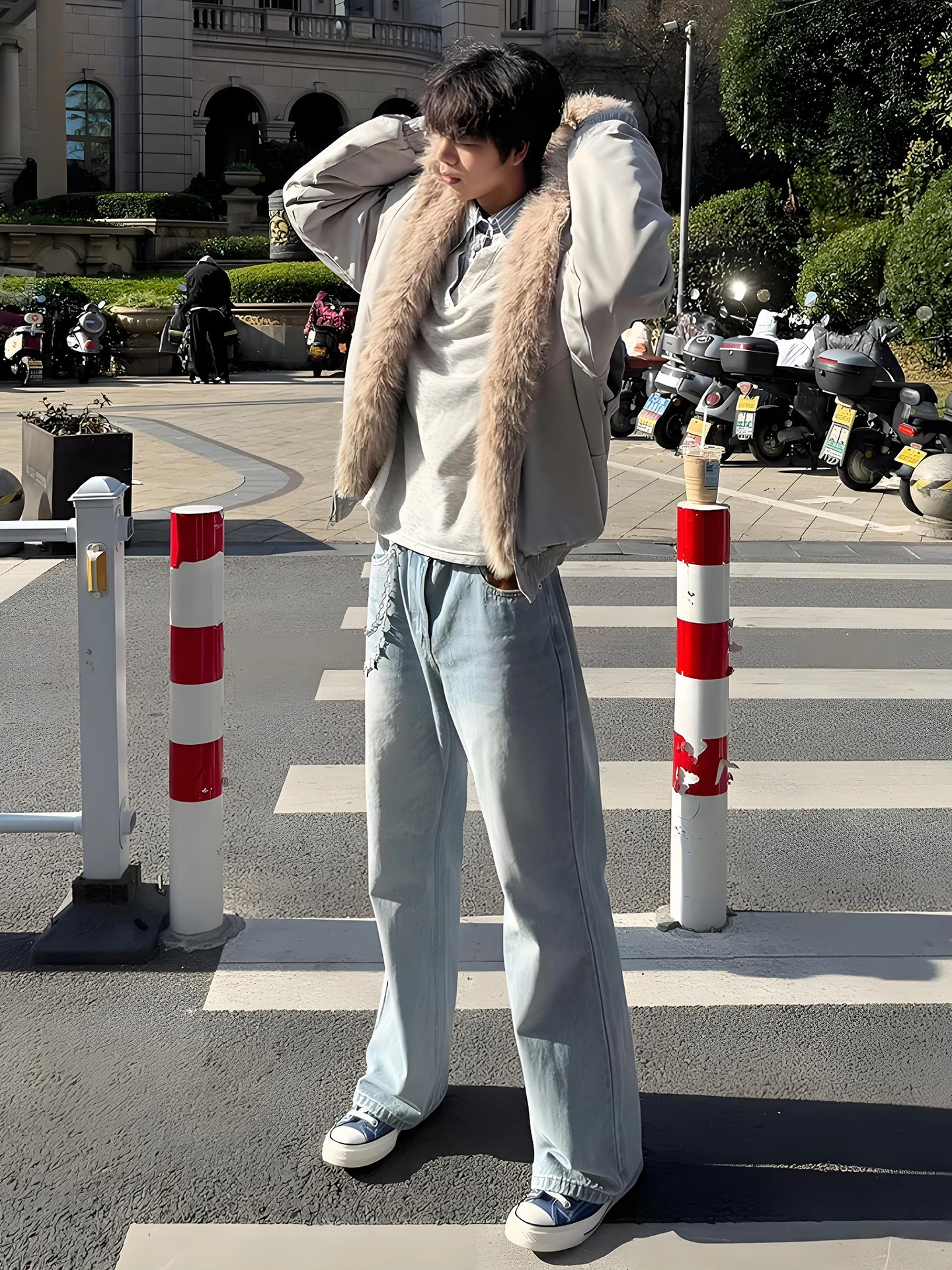 

Светло-голубые джинсы Bell Bot, мужские зимние, в стиле Cleanfit, американский уличный стиль, широкие брюки, повседневная одежда