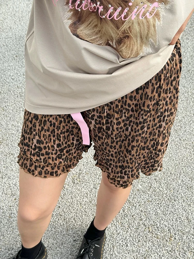 Leopard chiffon double wooden ear edge casual shorts y2k temperament hundred hundred elastic waist women's shorts 2024 new