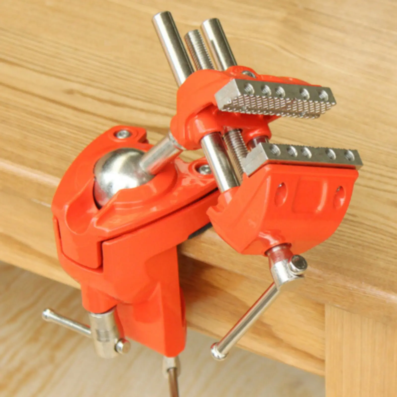

Universal Table Vise Adjustable Gripping Surfaces Swivel Bench Vise Portable Bench Clamp Stable Mounting Hand Tool Compact Size