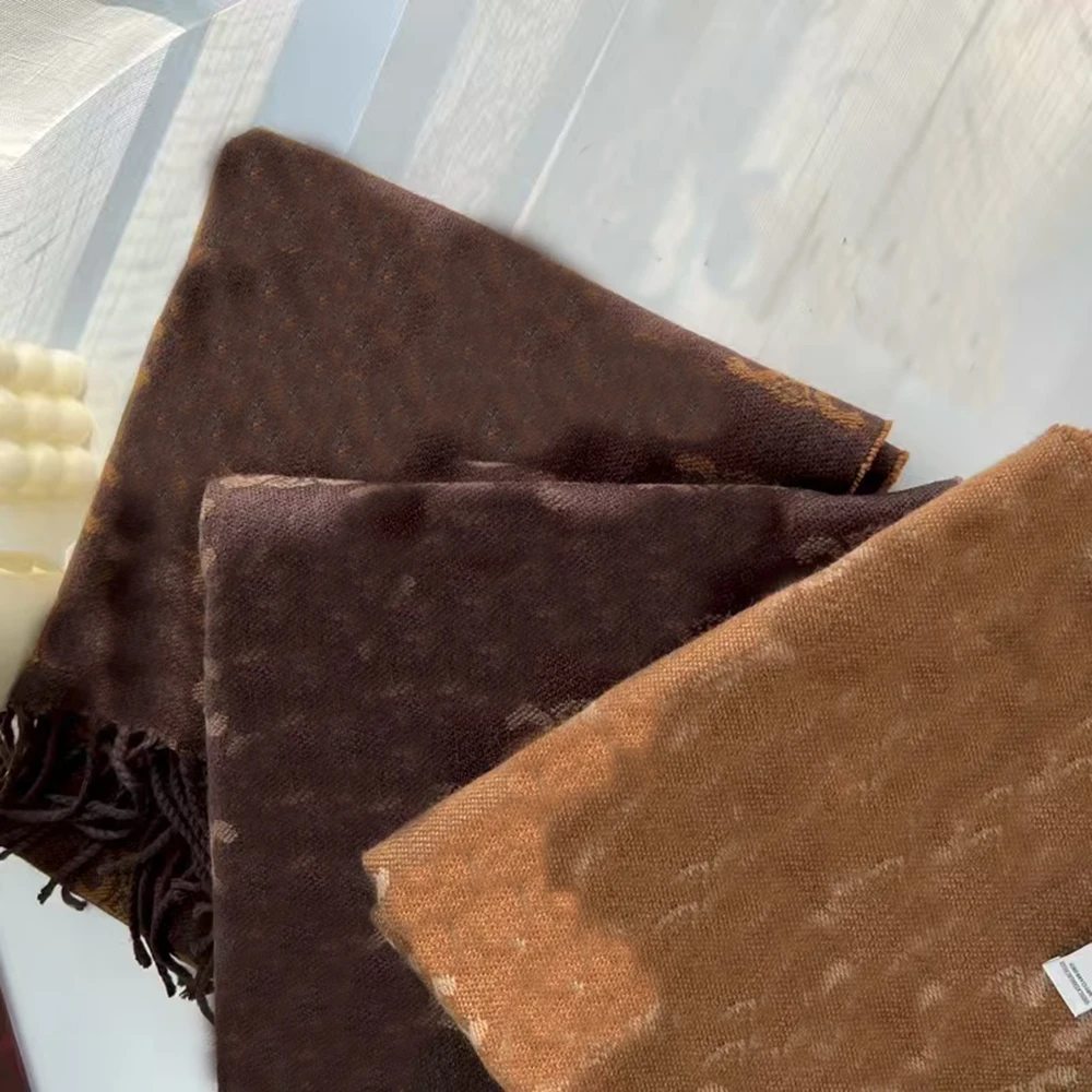 Classic Ladies Scar… - image