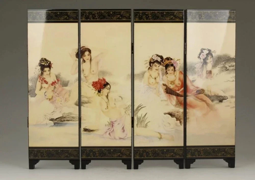 Exquisite Chinese Classical Lacquer Painting Folding Screen of Beauties is Bathing