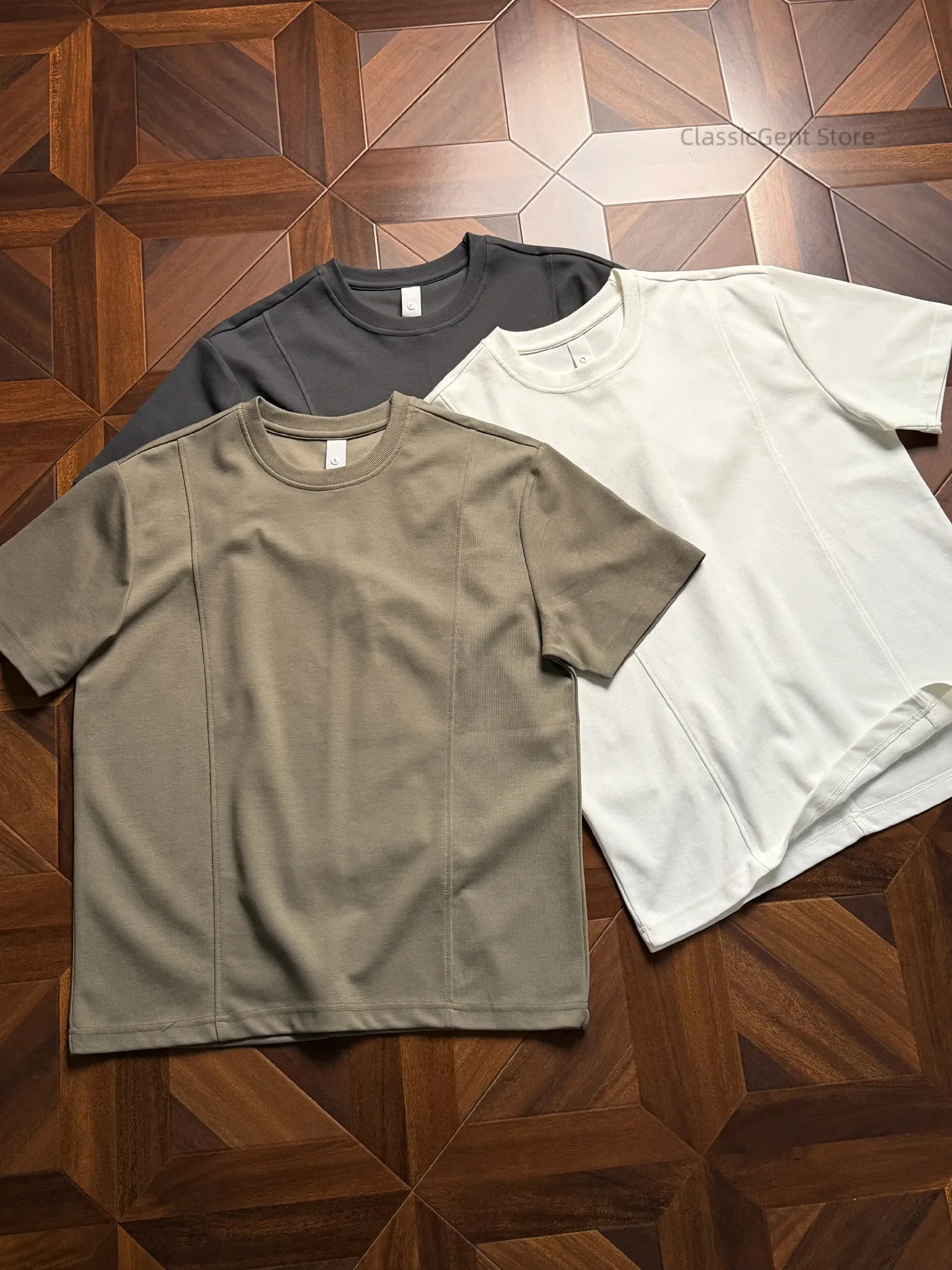 New double vertical seam splicing process three-dimensional short-sleeved high-count cotton yarn light T-shirt