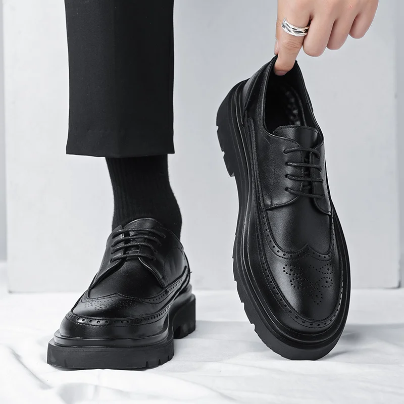 

2023 Brand Spring Autumn Men Dress Shoes Lace Up Casual Black Leather Shoes Men Loafers Luxury Wedding Party Male Shoes men