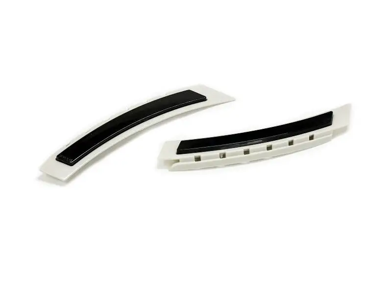 

Premium Grade 1 Pair Front Bumper Side Reflector for BMW E60 5-Series // REPLACE OEM # 63147185743 ; #63147185744
