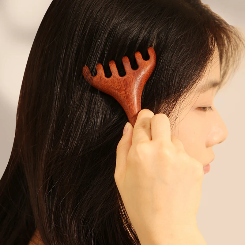 Natural Golden Sandalwood Five-Claw Scalp Massager Gua Sha Tool Back Scratcher Spa Handheld Meridian Massage Comb Hair Care