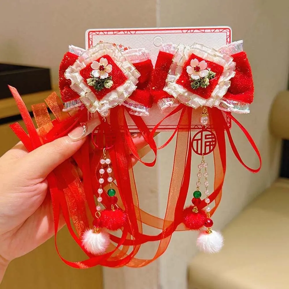 

2pcs Lion Children's Chinese Hairpin Bow Plush Ball Embroidered Bow Headwear Tang Suit Golden Lock New Year Ribbon Barrettes