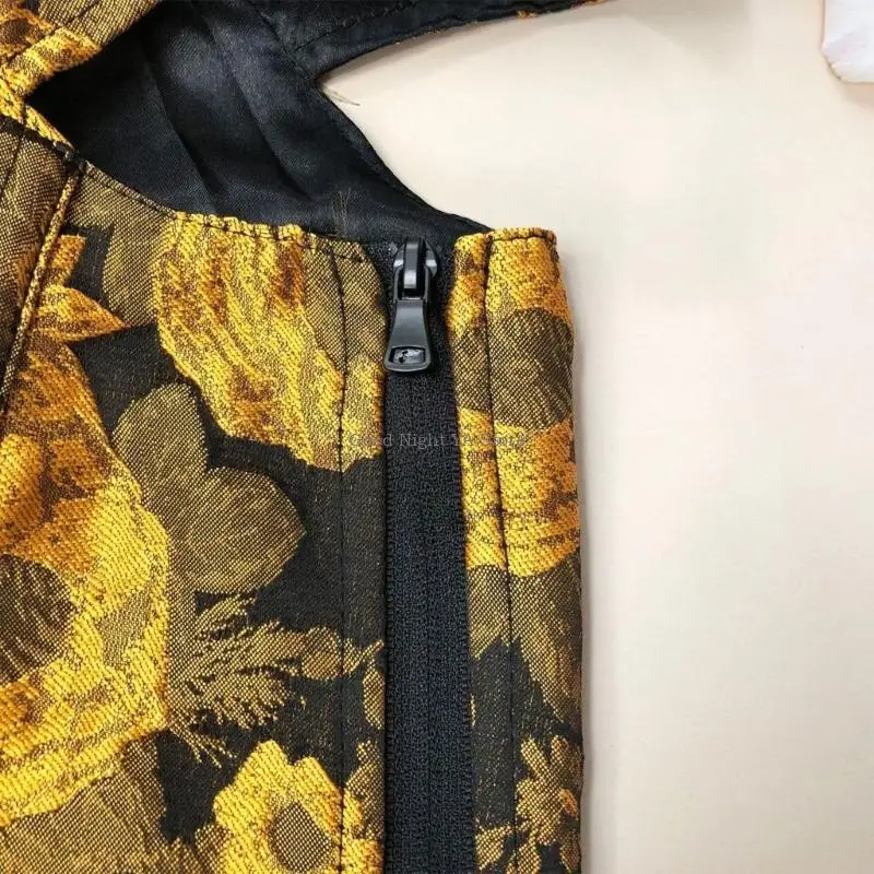 ملابس عصرية على الطراز الفيكتوري للمناسبات مع تصميم مربوط بأربطة قابل للتعديل لملابس الحفلات التنكرية