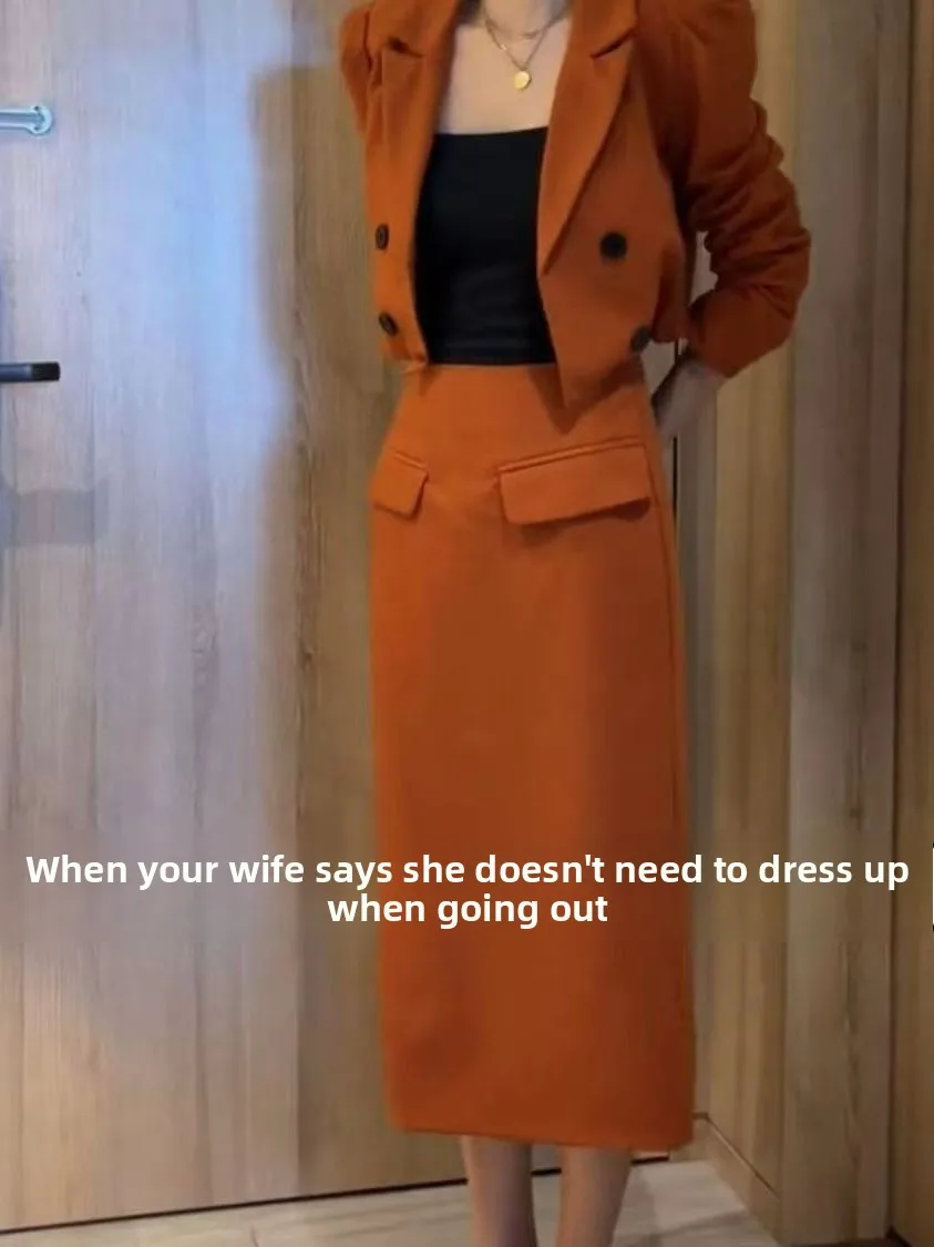 

Костюмный комплект с высокой талией и двубортной застежкой для женщин: модный весенне-осенний комплект с юбкой и топом, подчеркивающими фигуру