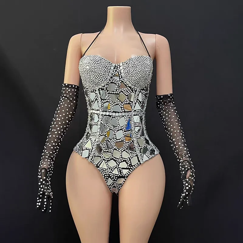 

Hang neck straps, hot girl black high-end stage show, tight, slimming, full diamond lens design gloves, nightclub dress