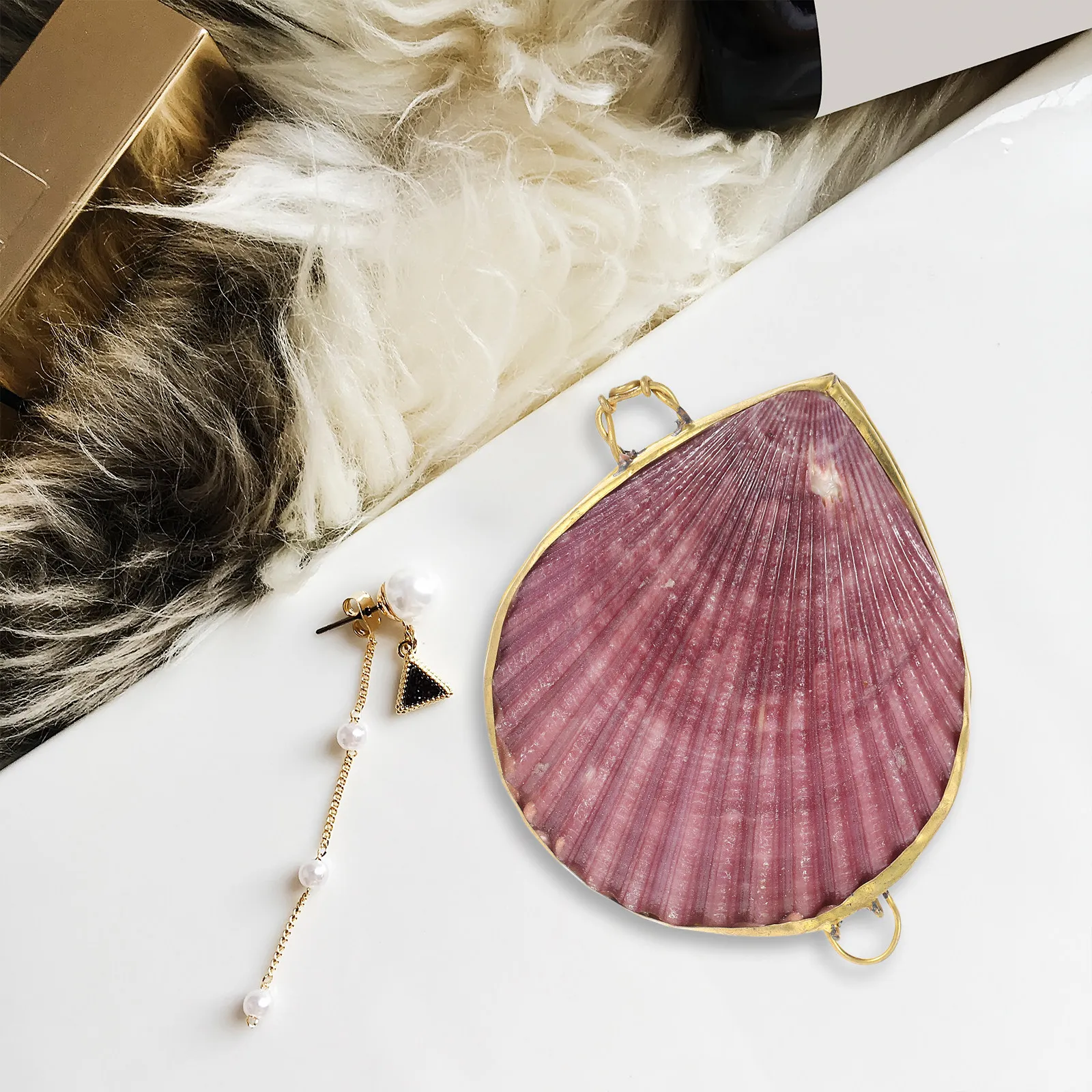 Natural Shell Trinket Storage Box Jewelry Display Container Earring Ring Necklace Holder Seashell Case woman party Jewelry gifts