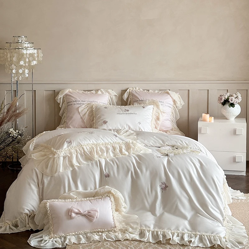 Vintage Rose Embroidery Lace Ruffles Princess Wedding Bedding Set Egyptian Cotton Duvet Coves Bed Sheet Fitted Sheet Pillowcases