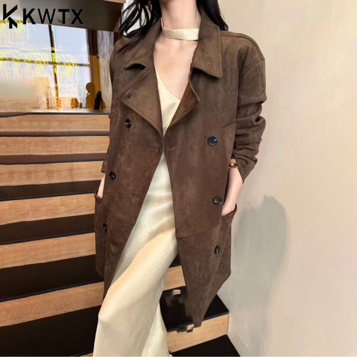 

KWTX 2025 Women’s Deerskin Double-Breasted Mid-Length Coat Retro Patchwork Notched Lapel Pockets Luxury Winter Outerwear Chic