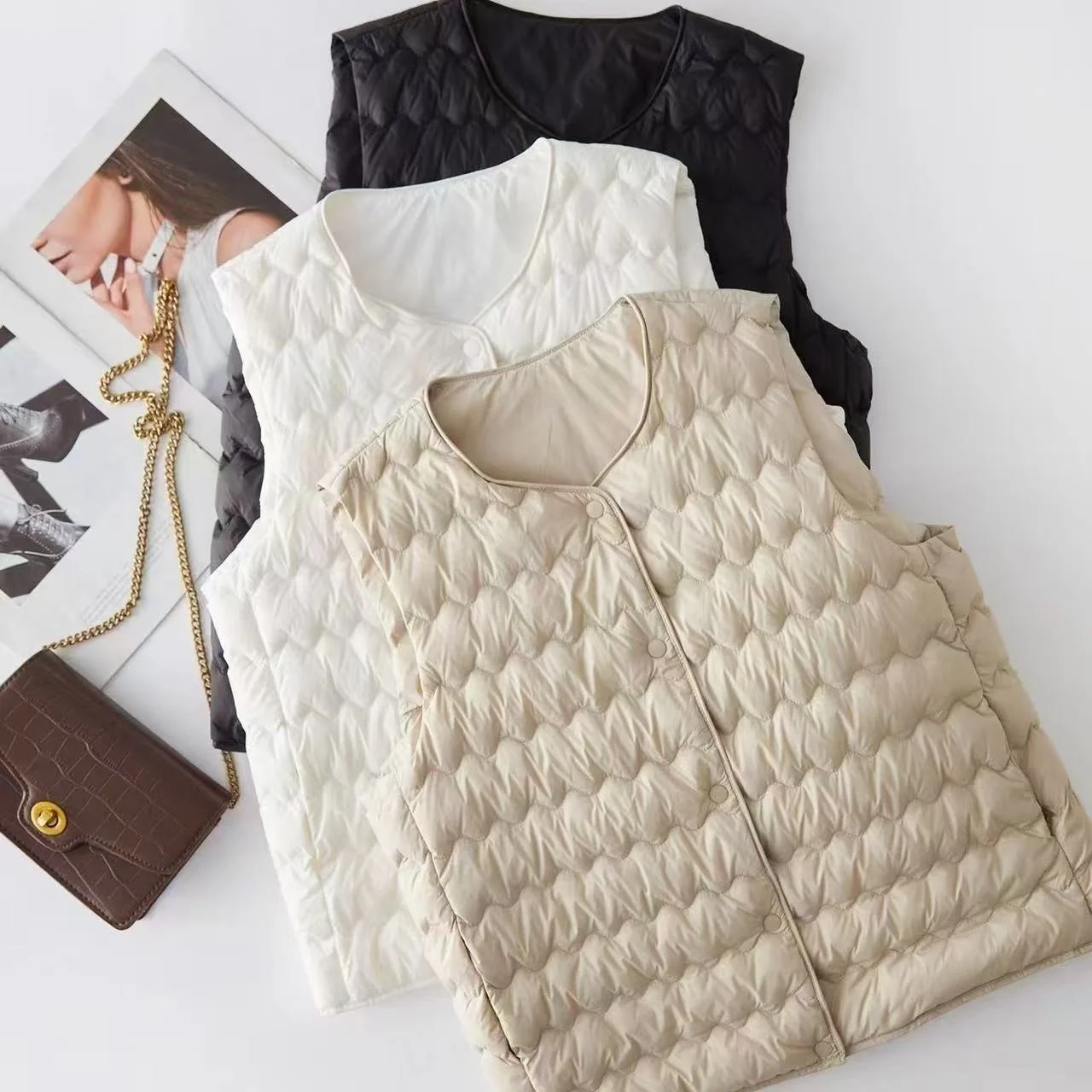 

Ультралегкий хлопковый жилет для женщин: модный, приталенный, повседневный, свободный крой, осенний сезон, из волокнистого материала