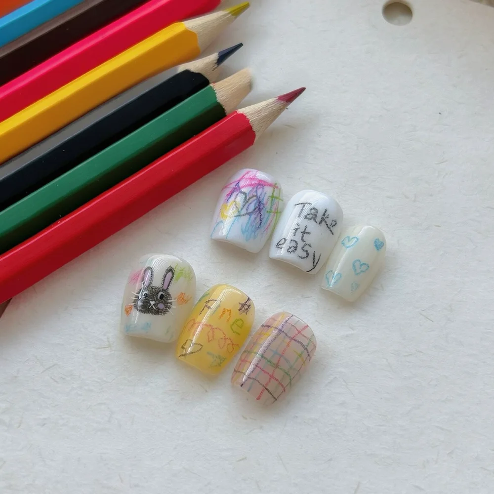 カラーペンシルセット マニキュアネイルアートペイント用 プロ - Colored Pencil Professional のレビューと価格