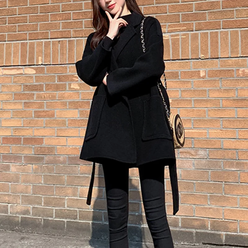 

Korean Dongdaemun Autumn/winter Korean-style Woolen Coat for Women, Mid-length Black Audrey Hepburn Style Petite Belted Jacket