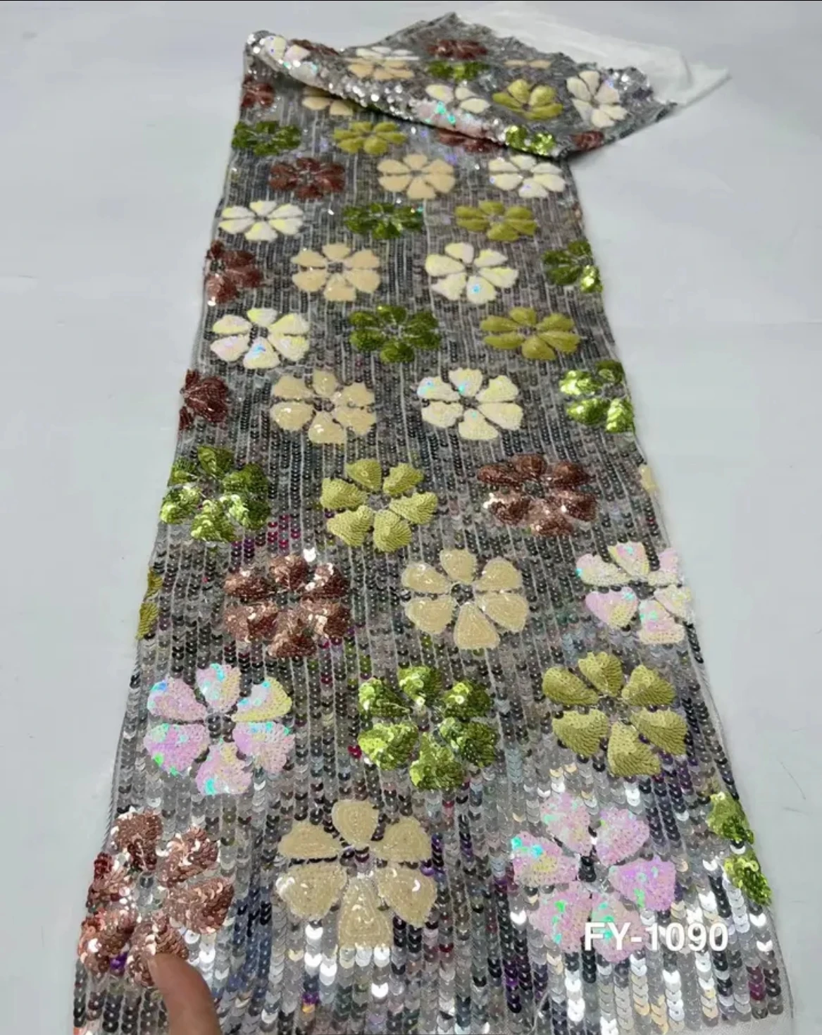 

African Groom Tulle Lace Fabric 2024 High Quality French Mesh Lace Fabric With Sequin Nigerian For Wedding Dress Sewing Material