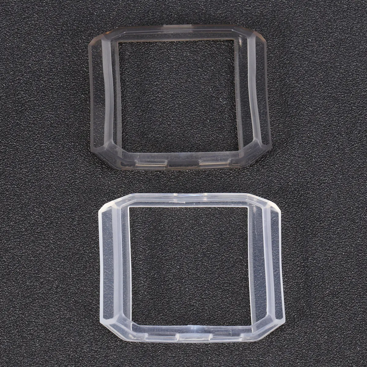 

2 шт. силиконовые защитные чехлы для смарт-часов из ТПУ, устойчивые к царапинам и отпечаткам пальцев, прозрачные, дымчато-серые, долговечные