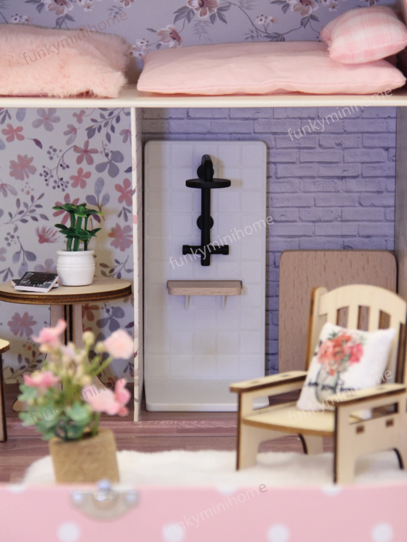 Miniature Furniture Gift Box Set (Optional With/Without Mouse) Suitable for Mini House Decoration Accessories