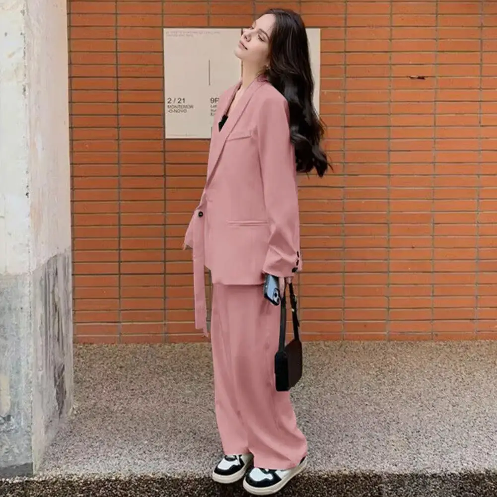 

Элегантный офисный костюм для женщин: пиджак и брюки с завязками на талии, комплект из 2 предметов, модный уличный стиль, для работы и повседневной носки. ﻿