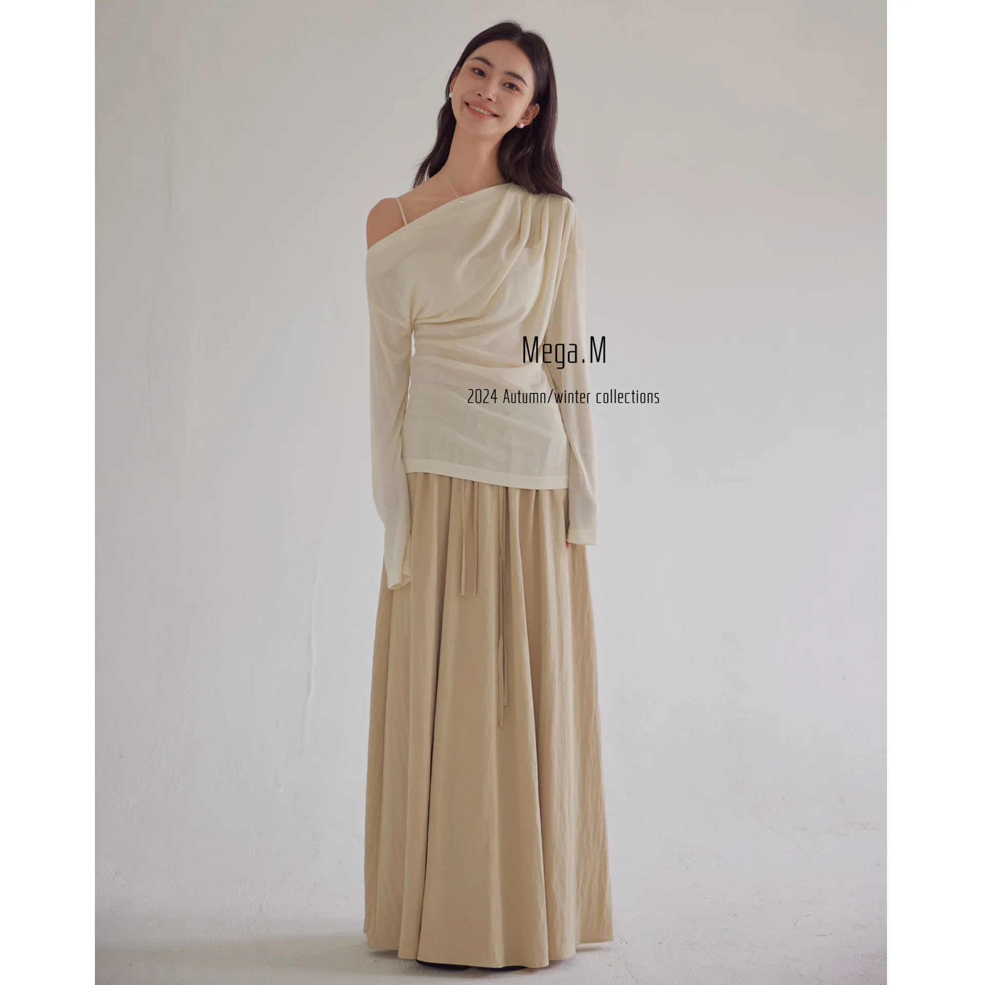 UMI MAO Top mujer minimalista Swing Collar diseño Sense otoño adelgazamiento asimétrico hombro de gama alta Top de punto ajustado