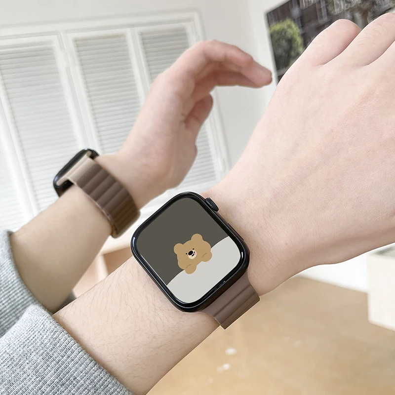 Ремешок магнитный для Apple Watch Ultra Band, силиконовый спортивный браслет для iWatch series 8 7 6 SE 5 4 9, 49 мм 45 мм 44 мм 40 мм 41 мм 42 мм