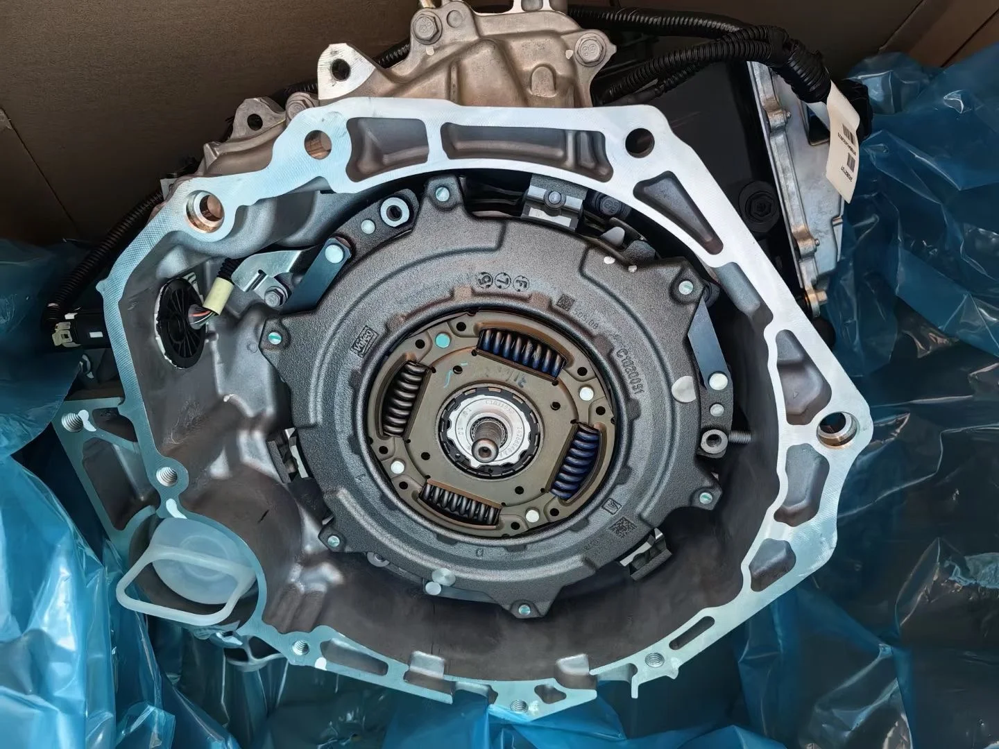 Brand New Transmission Assembly 1.5T 7DCT250 7T35 Dual Clutch Gearbox for Buick Roewe MG