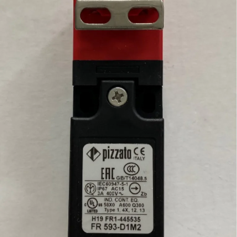 

Новый оригинальный концевой выключатель Pizzato FR 593-D2M2