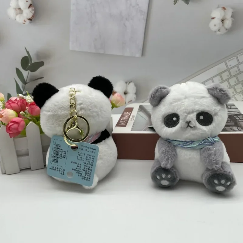 Bonito sentado Panda Animais Brinquedos de pelúcia macios Hobbies, requintada mochila Kawaii Decoração, chaveiro, presentes de aniversário para meninos