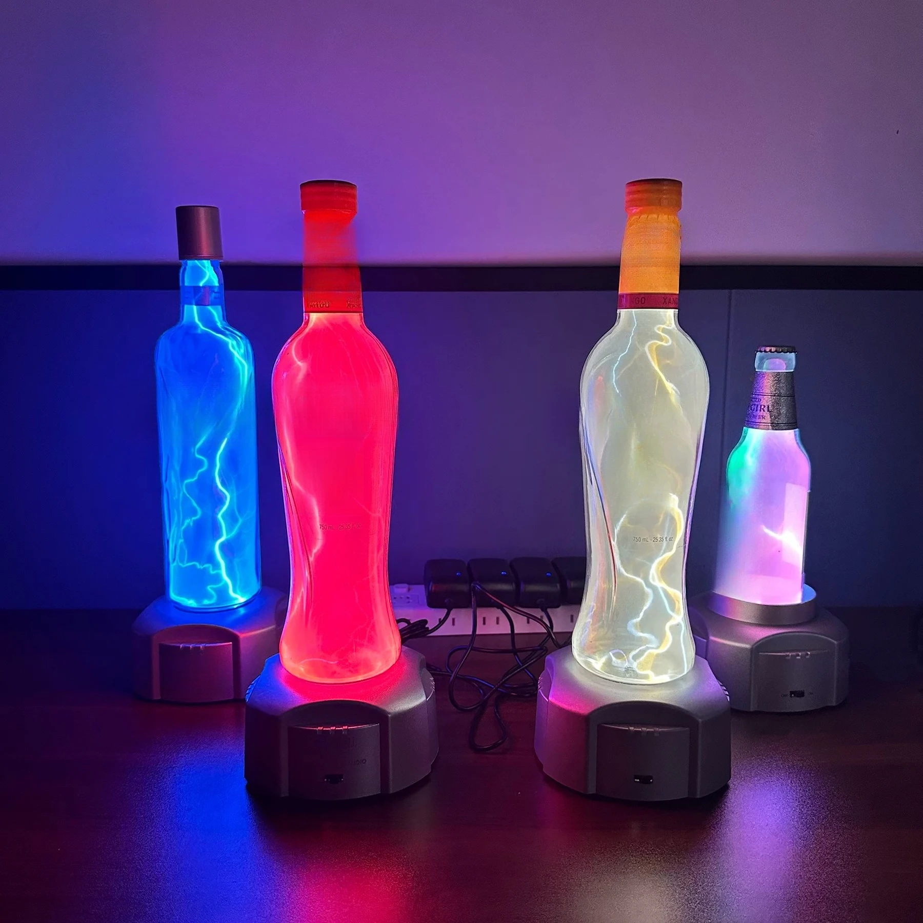 KTV bell jar beer bottle ion, military knife lightning column ion glow tube advanced exhibition