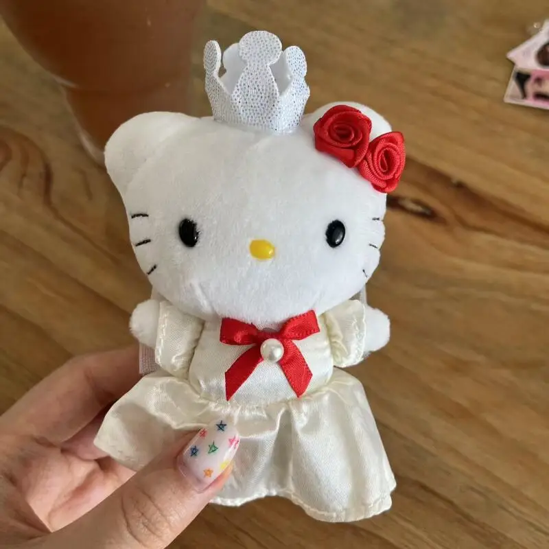 산리오 헬로 키티 다니엘 만화 커플 화이트 웨딩 드레스 블루 슈트 소프트 플러시 펜던트 레트로 귀여운 키체인 소녀 신혼 선물
