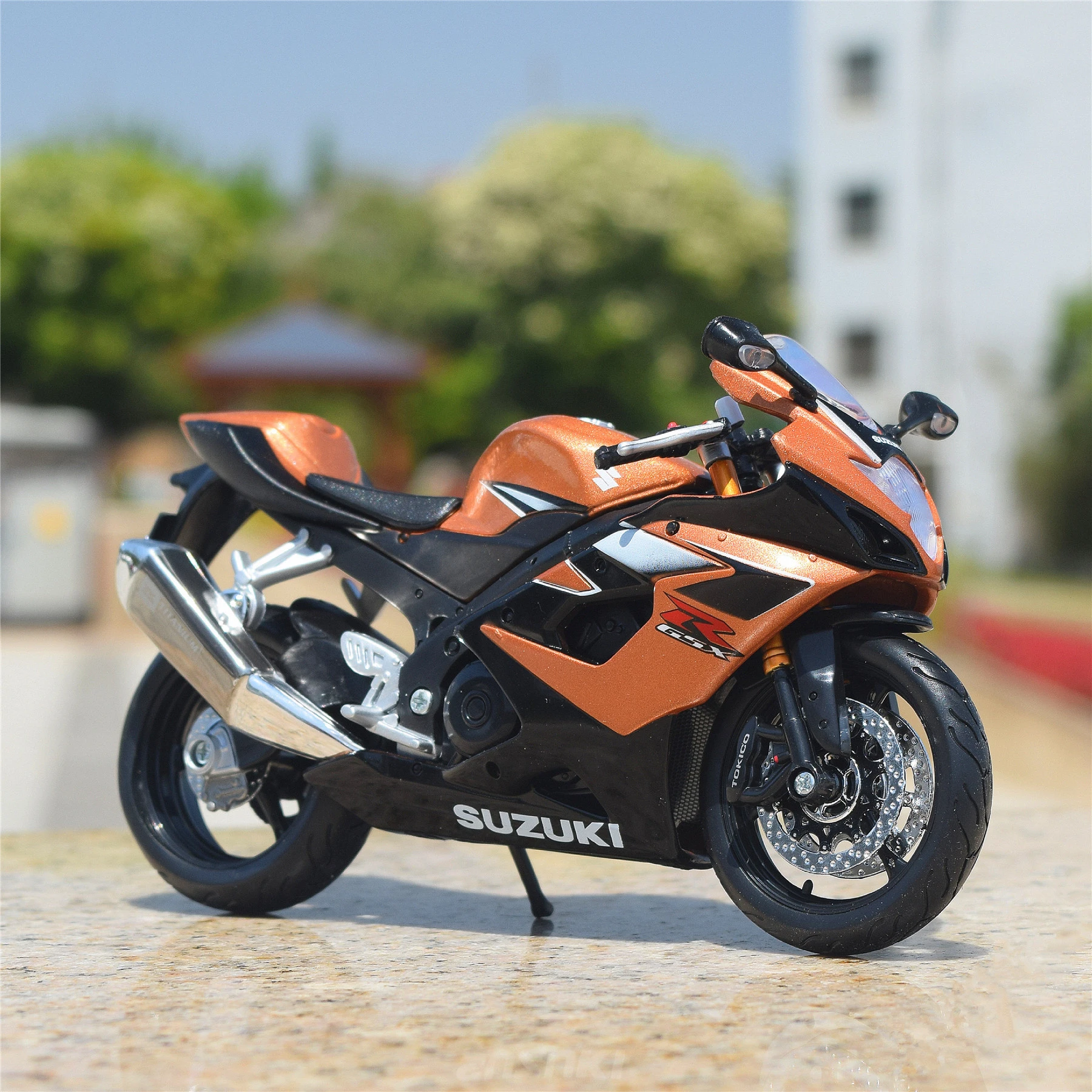 Maisto 1:12 Suzuki GSX-R1000 lega da corsa modello di moto simulazione pressofuso in metallo Street Sports modello di moto regalo per bambini