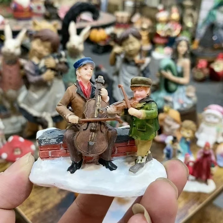 Resin figure mental psychological sand table game box court therapy   playing violin