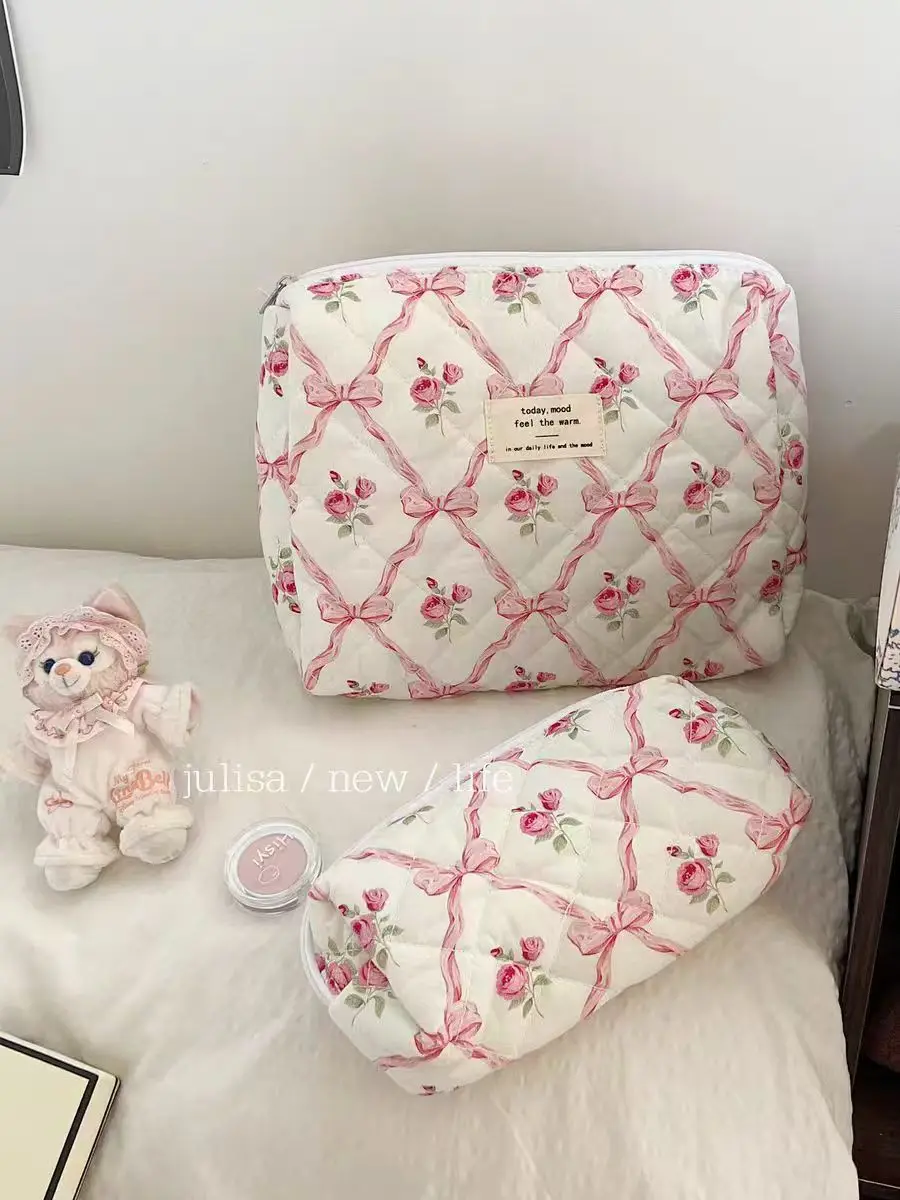 

Women Quilted Cotton Bow Flower Makeup Bag Zipper Cosmetic Organizer Fabric Handbag Portable Toiletry Case for Girls Gift