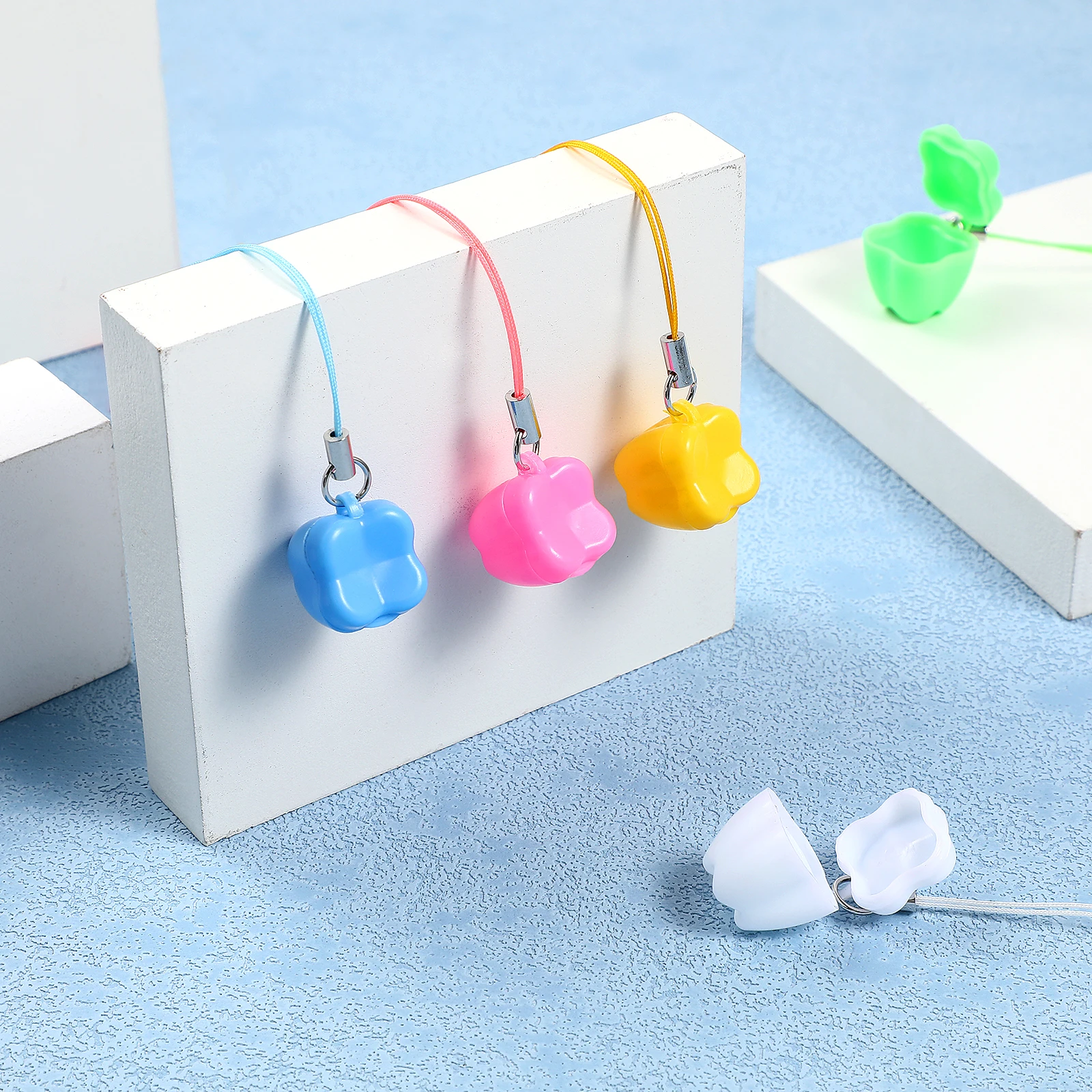 

5pcs Milk Saver Box Teeth Keeper Necklace Teeth Shape Design For Shower Birthday Christmas Gift Tooth Container