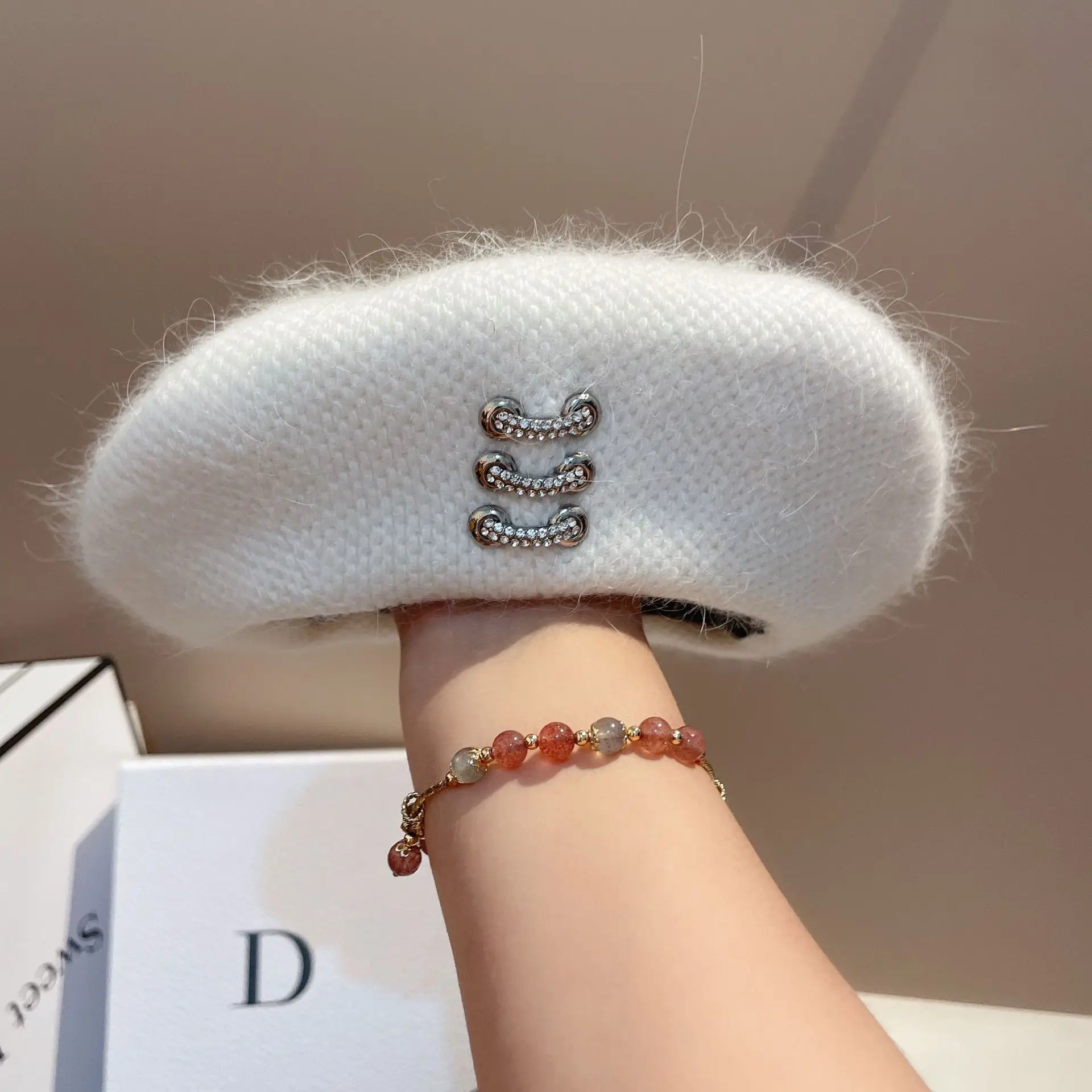 Real Rabbit Fur Knitted Beret Women Winter Warm Hat Csual Lady Berets Walking Cap Korean Fashion French Artist Painter Hats