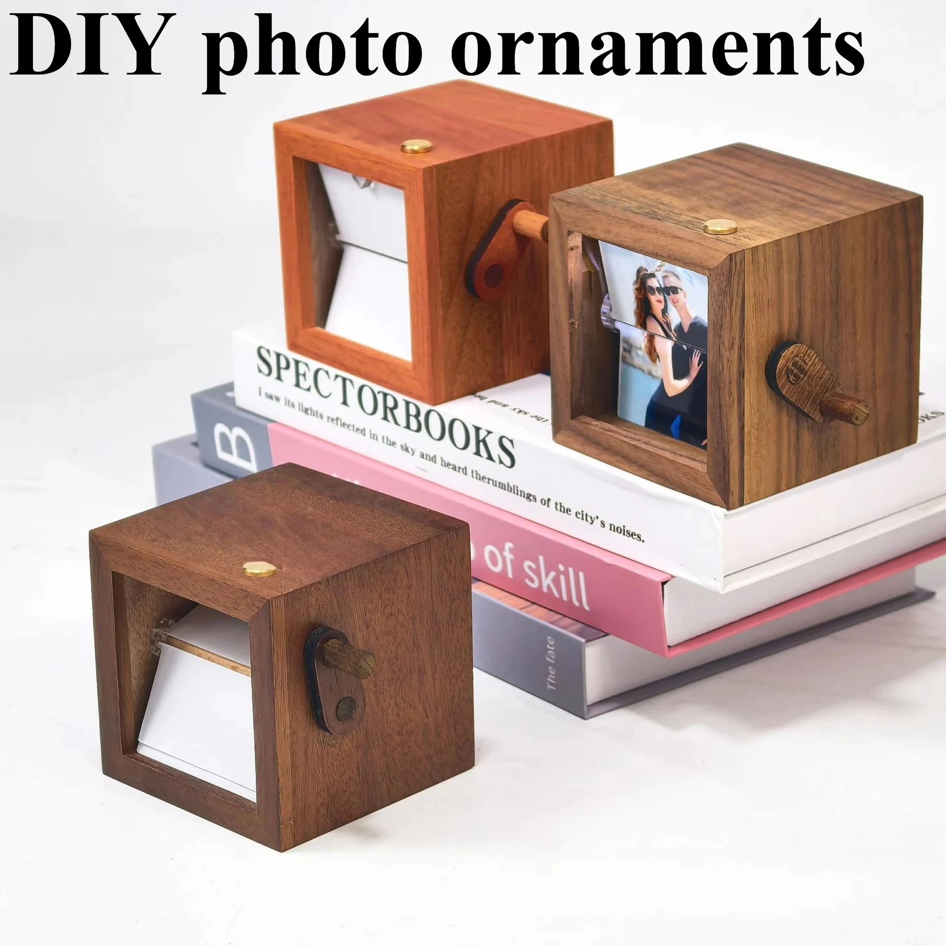 NEW DIY Luminous Wood Hand Cranked Animation Flipping Book Album Photo Machine Wooden Box Decoration Creative Gift