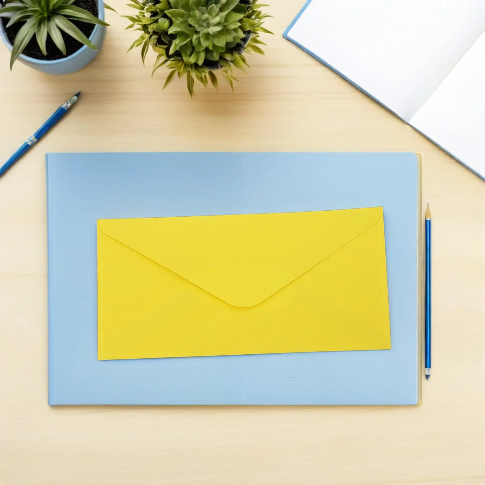 

50Pcs Blank Invitation Envelopes Self Adhesive Yellow 8.85 X 4.32 Inch for Wedding Holiday Business Party Mailing Stationery