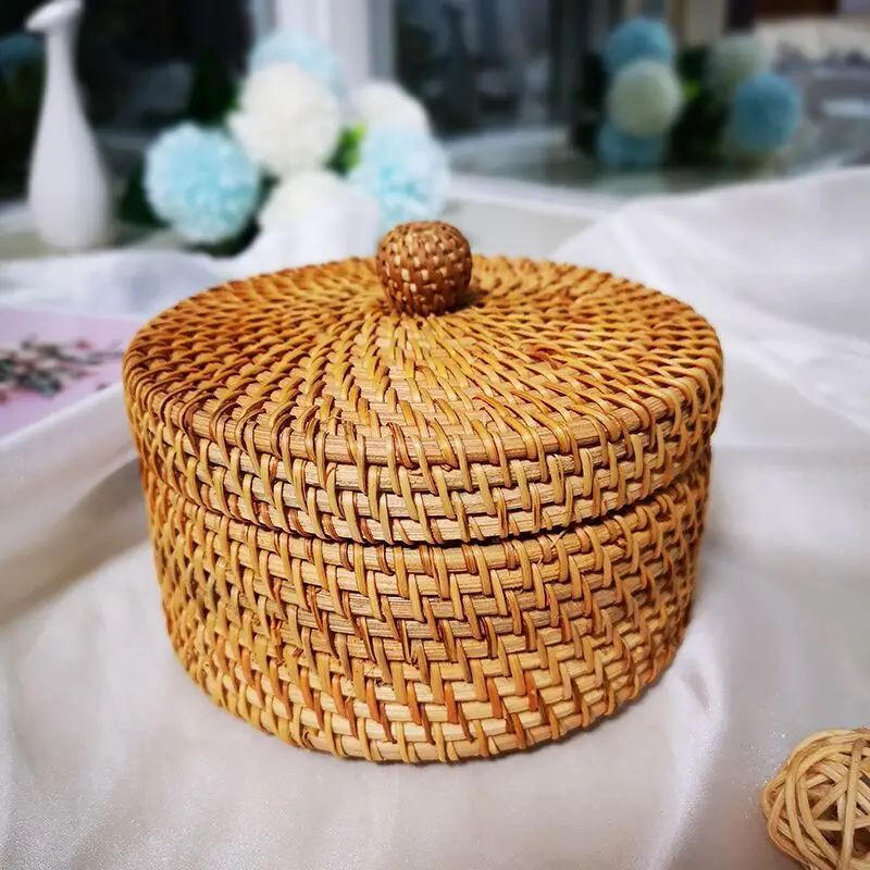 Handwoven Rattan Storage Box with Lid - Multipurpose Craft Organizer for Sewing Threads Jewelry | Natural Wicker Basket Desktop