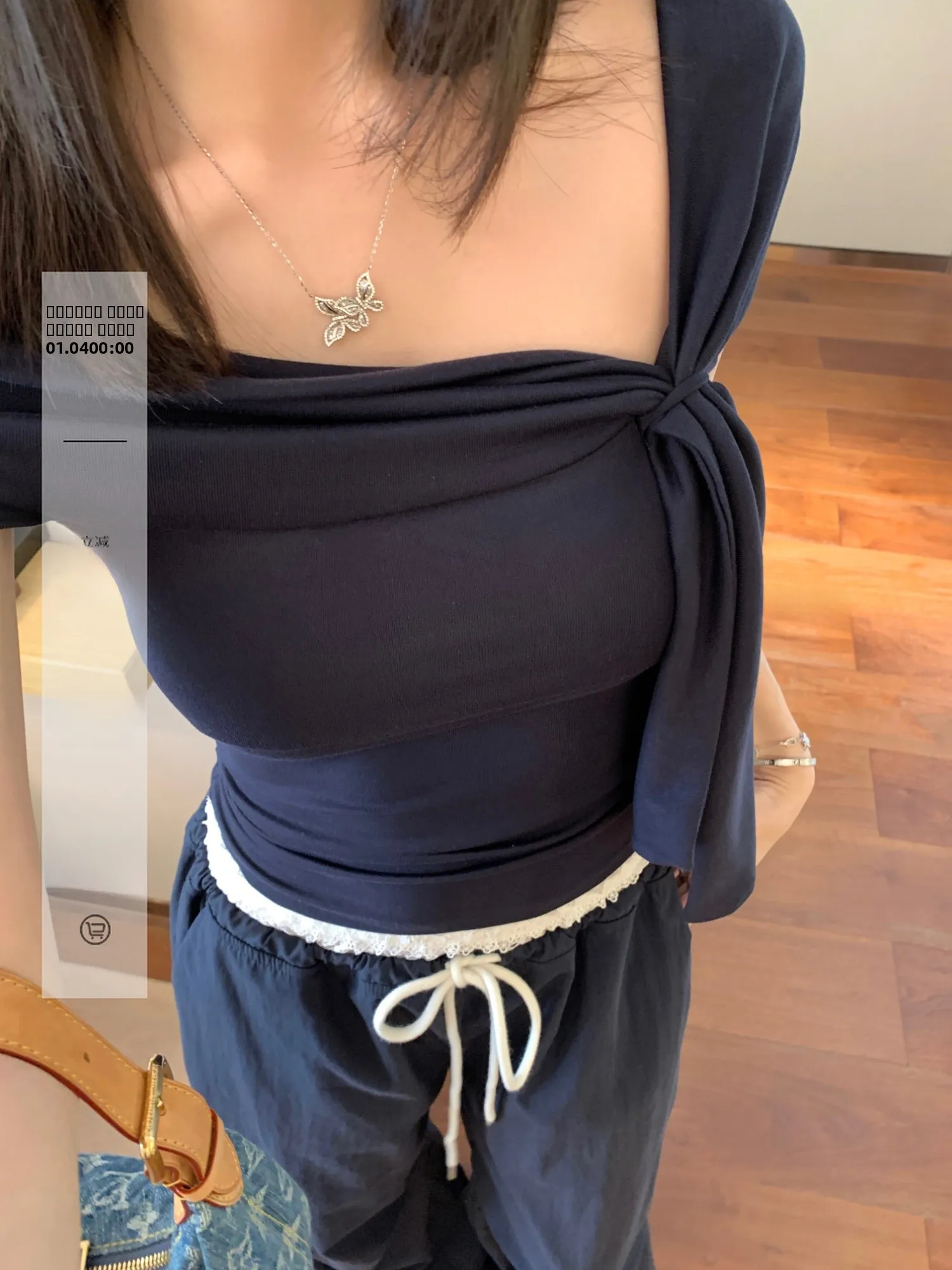 

Женская футболка на одно плечо с коротким рукавом, модный дизайн, повседневный стиль, однотонная, свободного кроя, летний топ