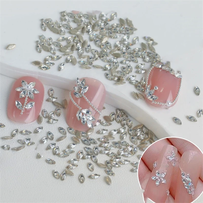 100 szt. Mini Diamenty do Paznokci 1.5x3mm, Srebrne, Przezroczyste, w Kształcie Rombu i Końskiego Oka, Błyszczące Cyrkonie, Ozdoby do Paznokci, Kryształki do Paznokci