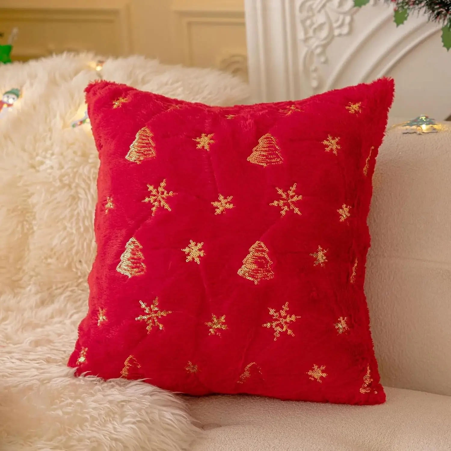 18x18inch Red Christmas Tree Sequins Embroidery Pillow Cover Fall Plush Christmas Tree Home Living Room Sofa Decor Cushion Cover