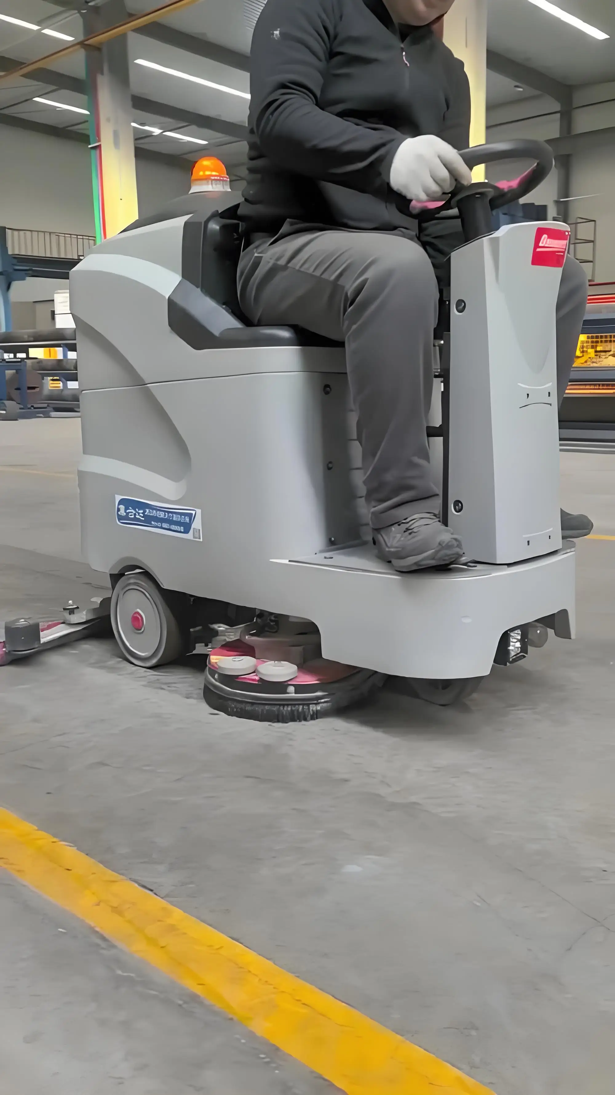 Bestselling electric floor cleaning machine, efficient production of industrial and commercial machinery