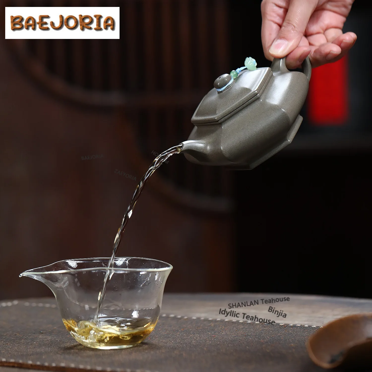 250ml Classic Yixing Purple Clay Teapots Handmade Hexagonal Flat Pot Raw Ore Livid Section Mud Kettle With Filter Zisha Tea Set