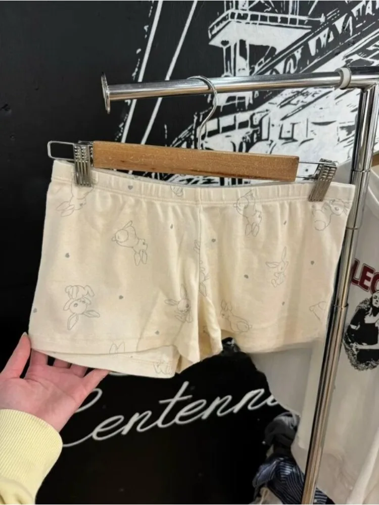 2025 براندي BM الساخن بيع المرأة الصيف السراويل المألوف الفتيات الأساسية الكرتون الملابس النسائية الأزهار السراويل غير رسمية