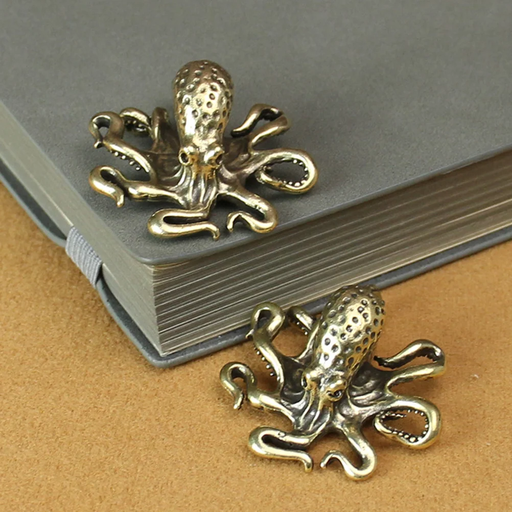 

2pcs Brass Octopus Statue Vintage Desktop Decor Octopus Lifelike Marine Animal Sculpture Cabinet Indoor Tabletop Sea Creature