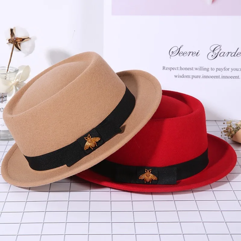 2026 Autumn Winter Women 100% Wool Fedora Hat With Bee Ornament Traditional Craft Felt Dress Hat Fashion Decorative Party Hat