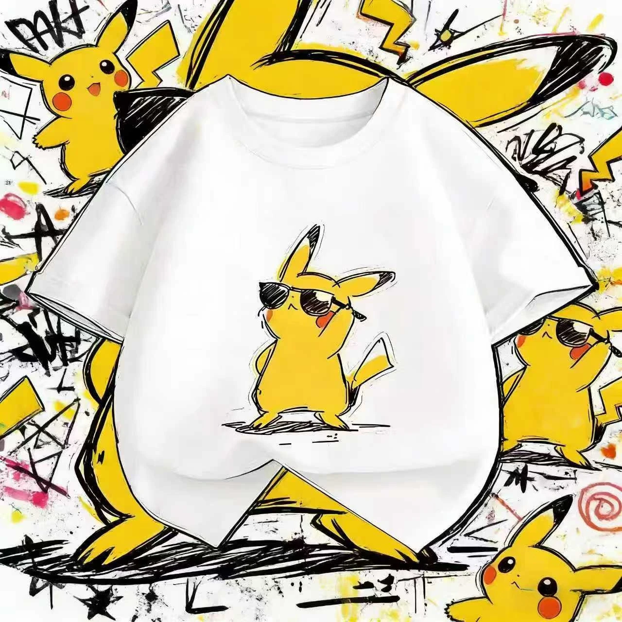 Sommer 2026 Pokémon Pikachu „Cool Shades“ Handbemaltes Themen-T-Shirt aus 100 % Baumwolle, Oversized, Locker geschnitten, für Erwachsene und Eltern