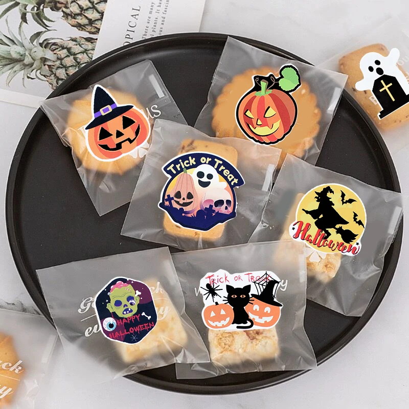 4Sheet 72Pcs Halloween Sticker Ghost Pumpkin Round Label Sticker Candy Envelope Box Bag Decor Halloween Party Gift Paper Packing